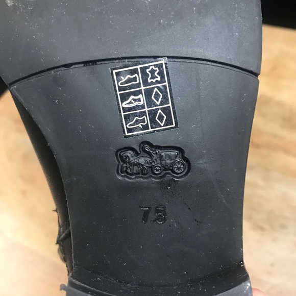 NEW Coach Chelsea boots in size 8. Never worn - Picture 9 of 9